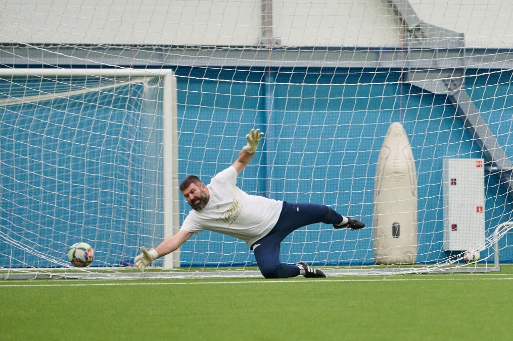 Выпускной в «Газпром»-Академии: матч между тренерами и выпускниками