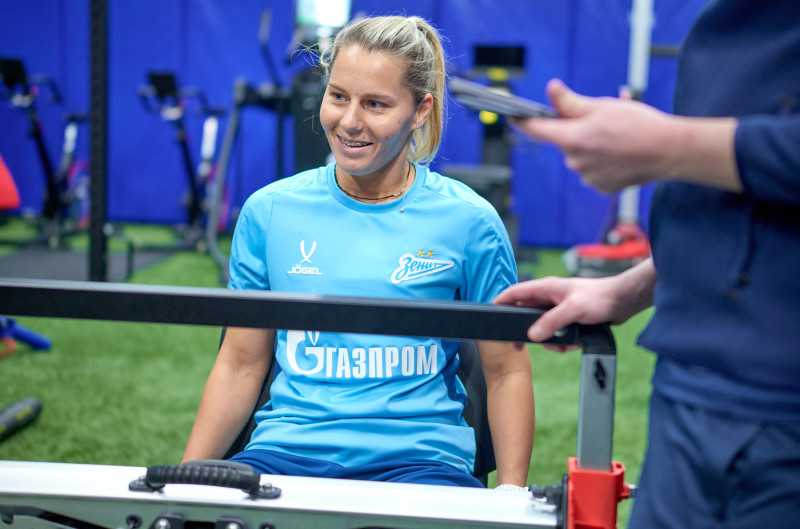 Медицинское тестирование женской команды на «Газпром Арене»