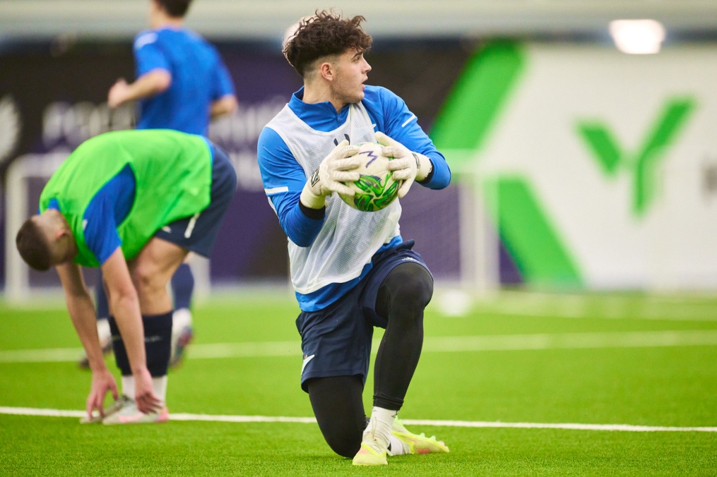 Тренировка «Зенита»-м в новом манеже Академии