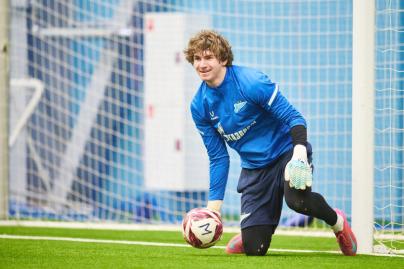 Тренировка «Зенита»-м в новом манеже Академии