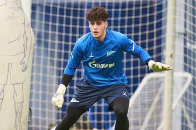 Тренировка «Зенита»-м в новом манеже Академии