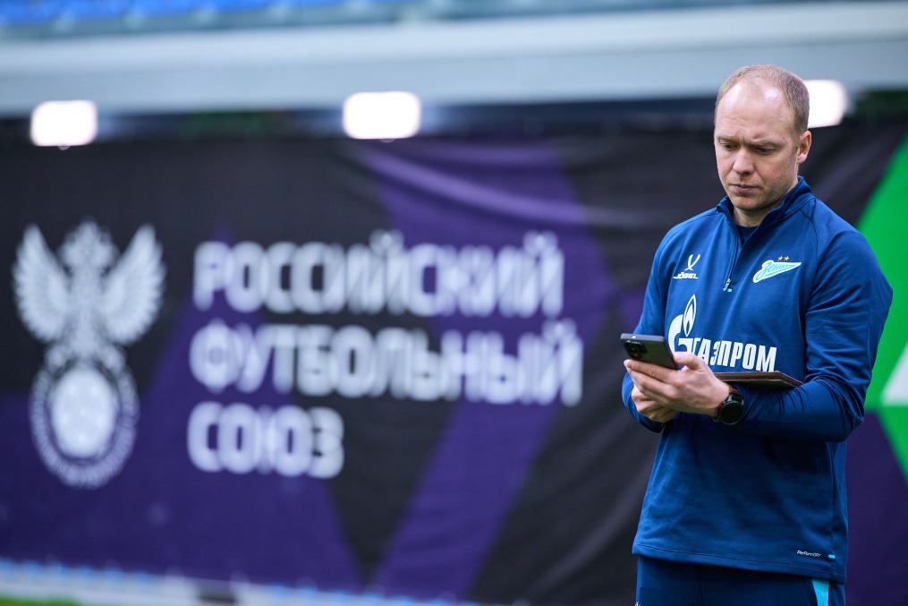 Тренировка «Зенита»-2 в новом манеже «Газпром»-Академии