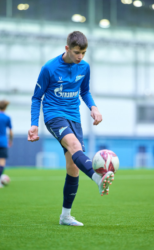 Тренировка «Зенита»-2011 в новом манеже «Газпром»-Академии