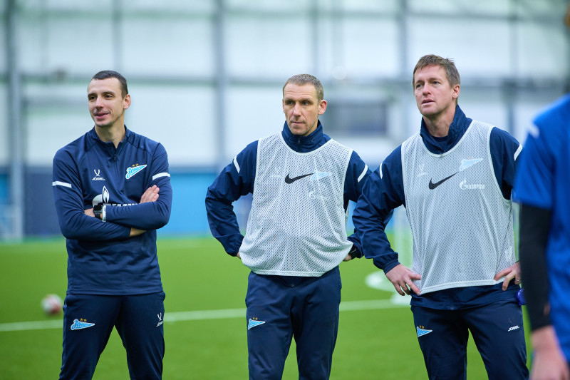 Тренировка «Зенита»-2011 в новом манеже «Газпром»-Академии