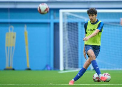 Тренировка «Зенита»-2011 в новом манеже «Газпром»-Академии