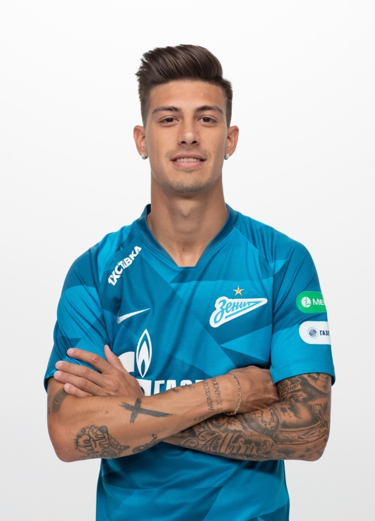 Фотосессия футболистов и тренеров основного состава ФК «Зенит» сезона 2019/20