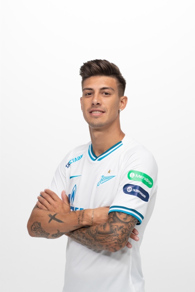 Фотосессия футболистов и тренеров основного состава ФК «Зенит» сезона 2019/20