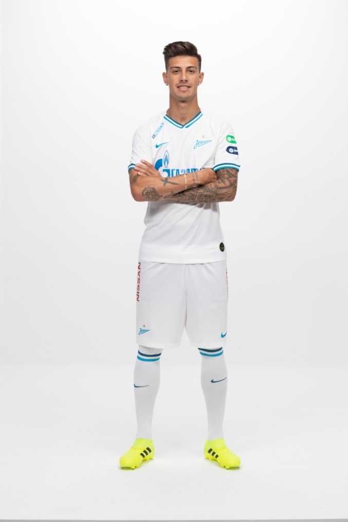 Фотосессия футболистов и тренеров основного состава ФК «Зенит» сезона 2019/20