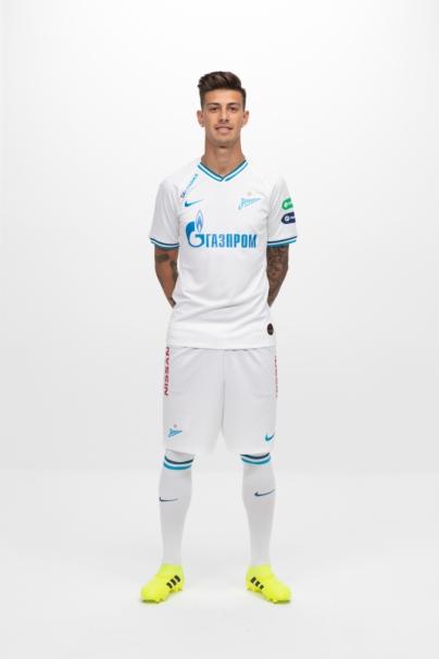 Фотосессия футболистов и тренеров основного состава ФК «Зенит» сезона 2019/20