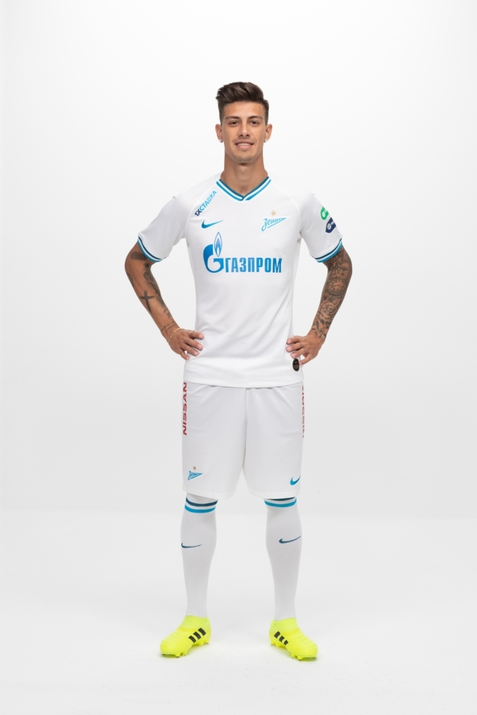 Фотосессия футболистов и тренеров основного состава ФК «Зенит» сезона 2019/20