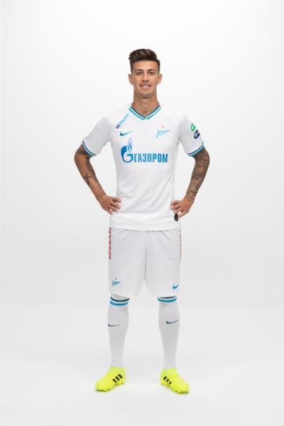 Фотосессия футболистов и тренеров основного состава ФК «Зенит» сезона 2019/20