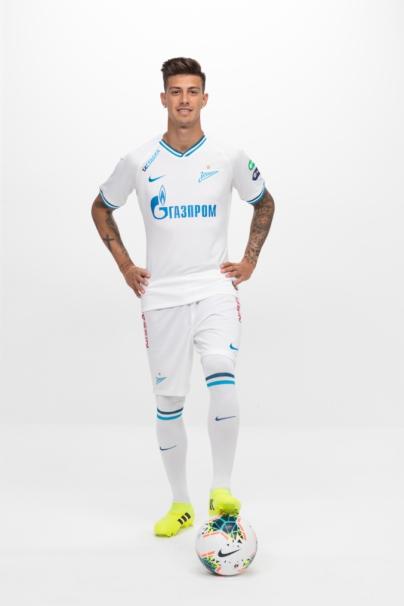 Фотосессия футболистов и тренеров основного состава ФК «Зенит» сезона 2019/20