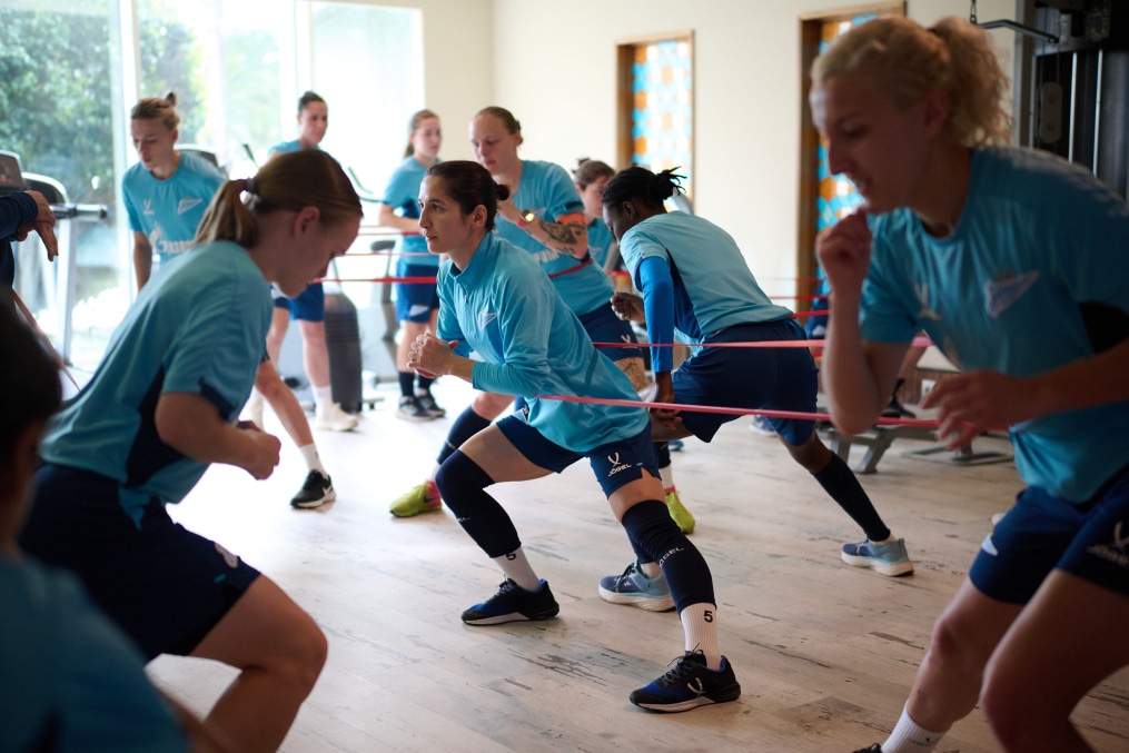 Зимний учебно-тренировочный сбор женской команды «Зенит» в Турции: 9 февраля, вечерняя тренировка