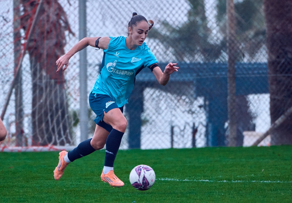 Зимний учебно-тренировочный сбор женской команды «Зенит» в Турции: 9 февраля, вечерняя тренировка