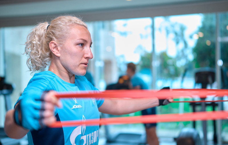 Зимний учебно-тренировочный сбор женской команды «Зенит» в Турции: 12 февраля, утренняя тренировка