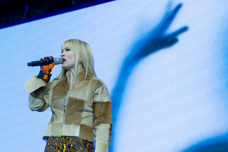 Концерт группы «Моя Мишель» на Фан-Променаде перед матчем с «Балтикой»