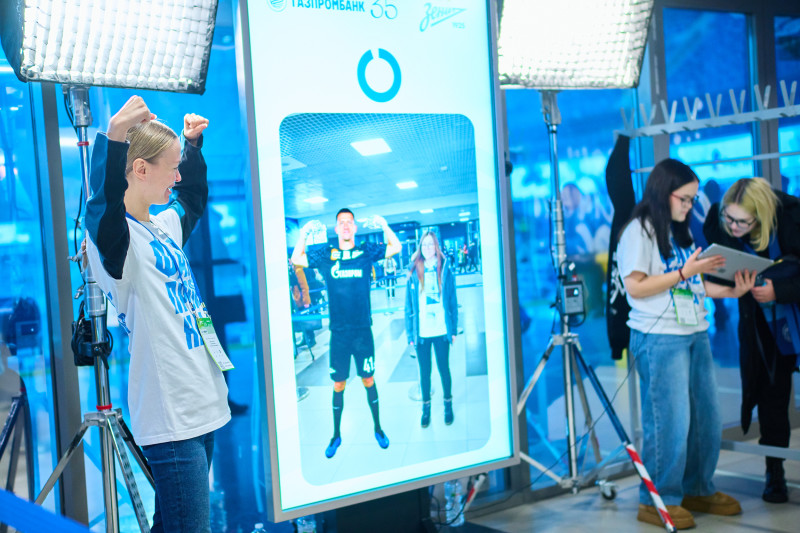 Фан-Променад: рекламные зоны Газпромбанка на матче «Зенит» — «Балтика»