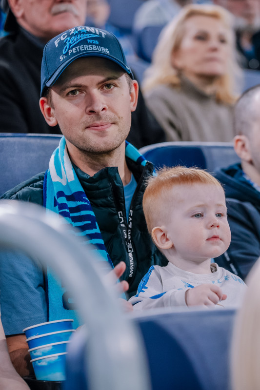 Болельщики на матче «Зенит» — «Балтика»