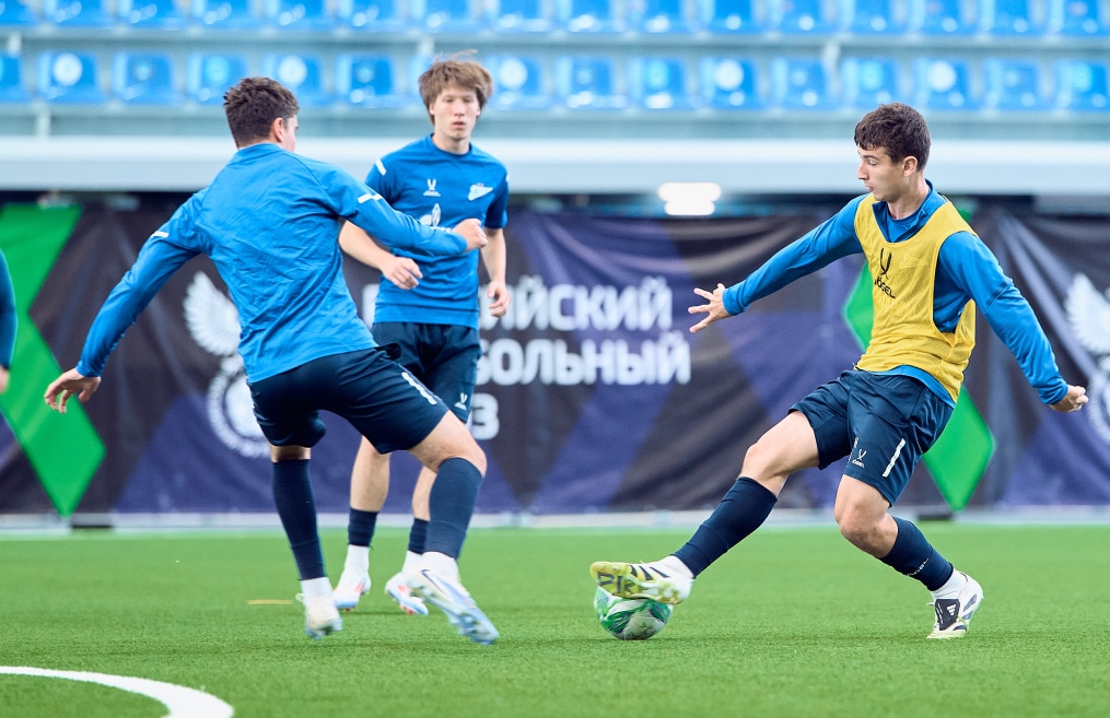 Тренировка «Зенита»-м перед матчем с «Чертаново»-м