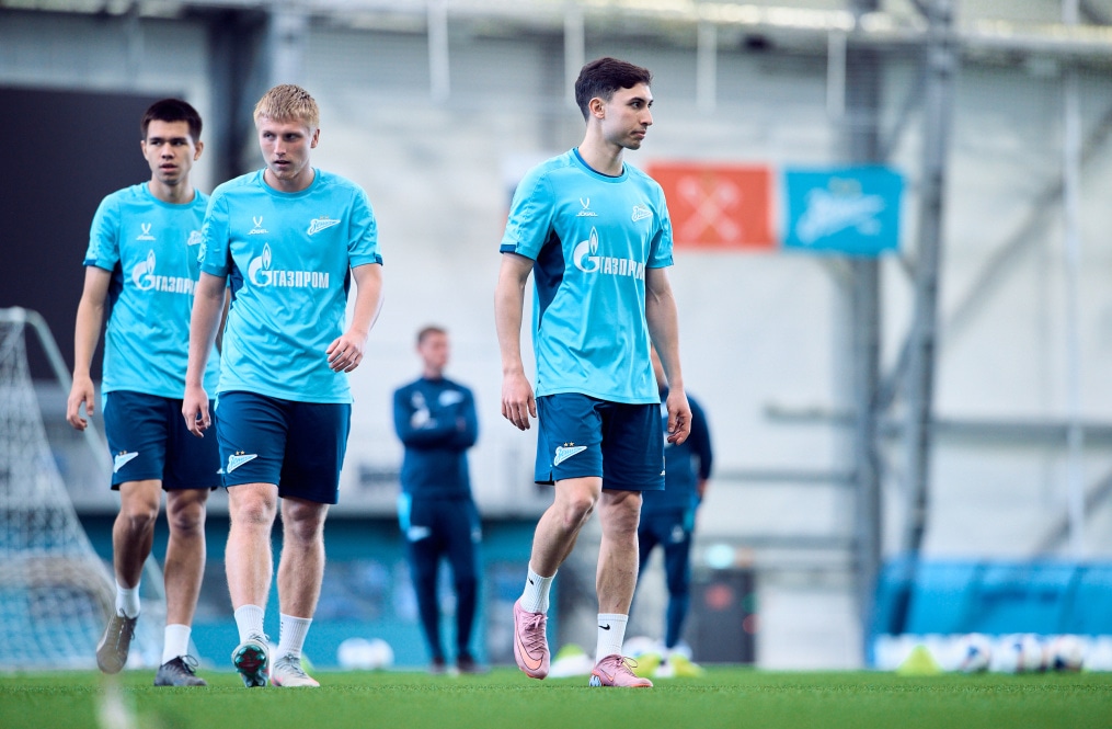 Тренировка «Зенита»-2 перед матчем с «Динамо» Брянск