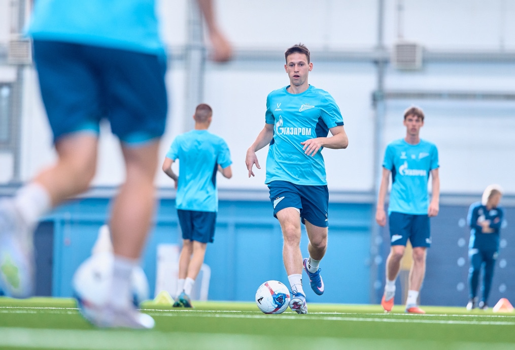 Тренировка «Зенита»-2 перед матчем с «Динамо» Брянск