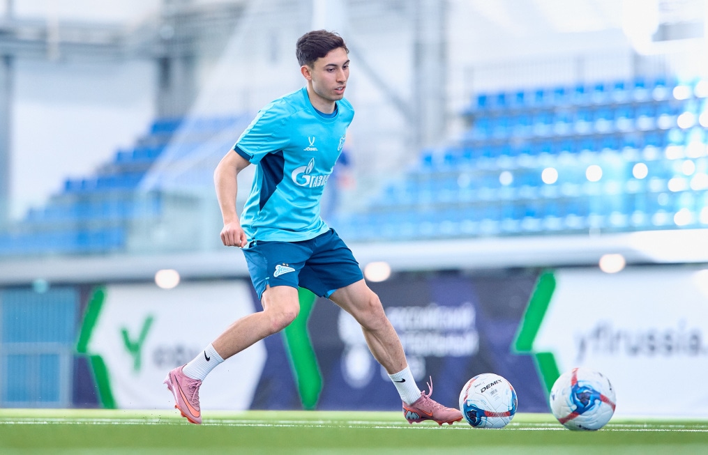 Тренировка «Зенита»-2 перед матчем с «Динамо» Брянск