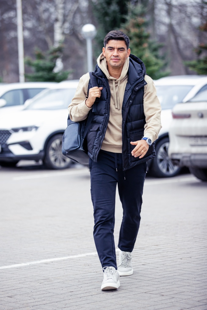 «Зенит. Стиль»: приезд игроков на тренировку перед матчем с «Оренбургом»