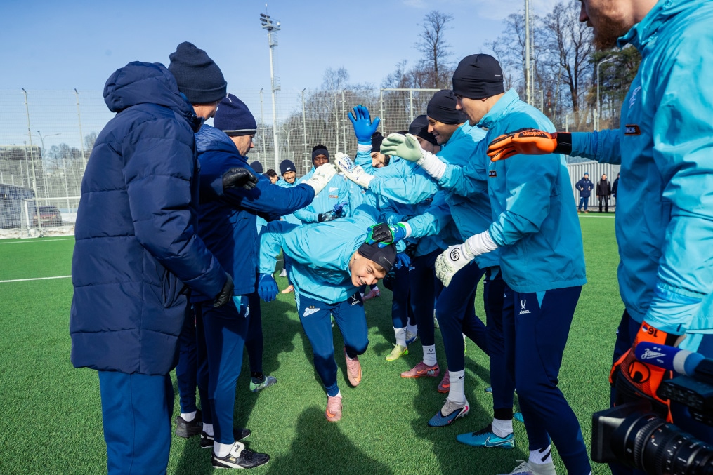 Тренировка основного состава «Зенита» перед матчем с «Оренбургом»
