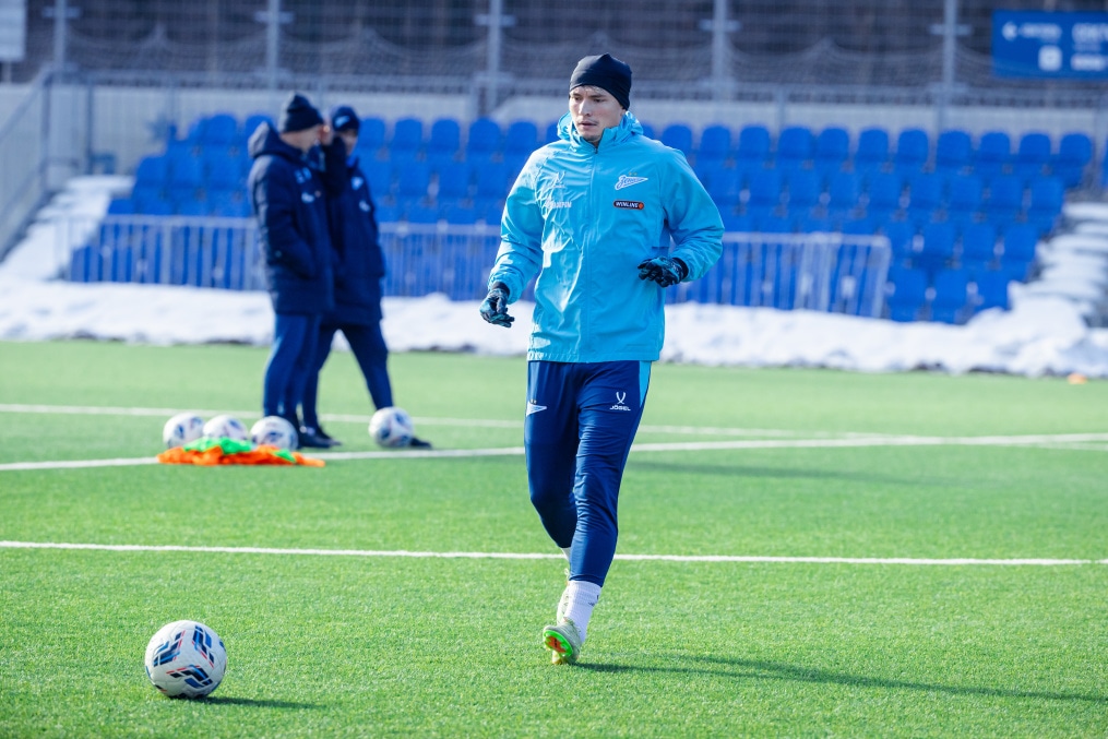 Тренировка основного состава «Зенита» перед матчем с «Оренбургом»