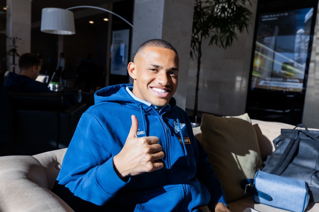 Вылет команды на матч c «Оренбургом»