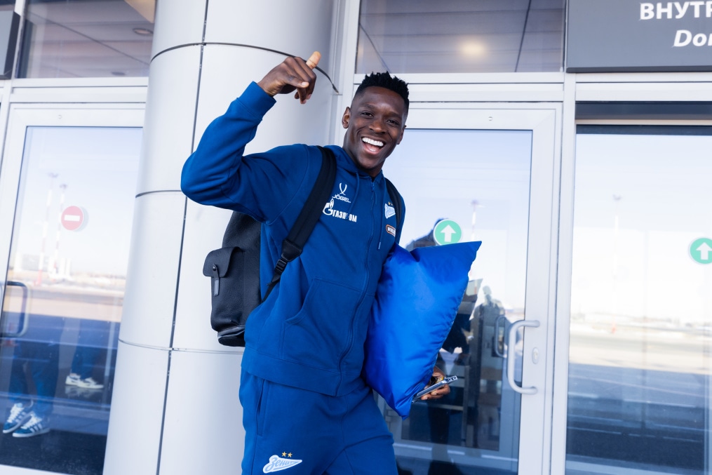 Вылет команды на матч c «Оренбургом»