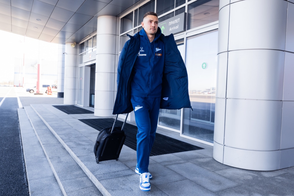 Вылет команды на матч c «Оренбургом»