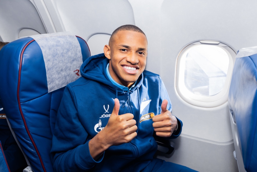 Вылет команды на матч c «Оренбургом»