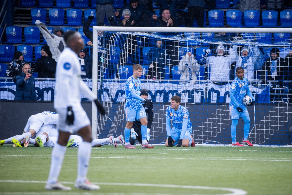 Мир Российская Премьер-Лига 2025/26,  «Оренбург» — «Зенит»