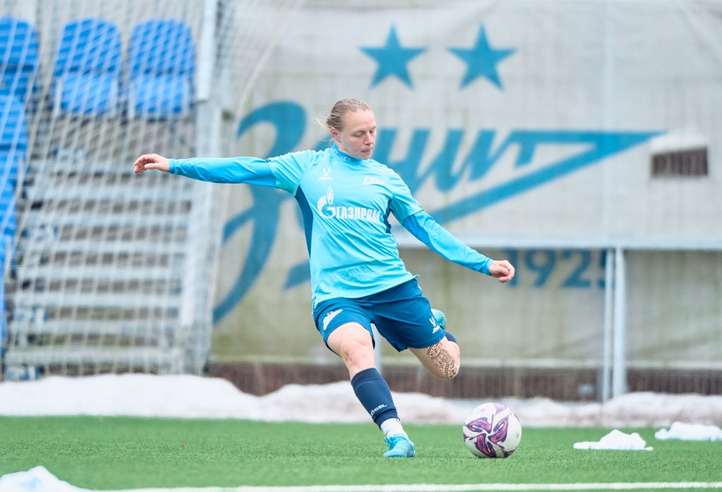 Тренировка женской команды перед матчем с «Динамо»