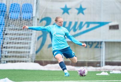 Тренировка женской команды перед матчем с «Динамо»