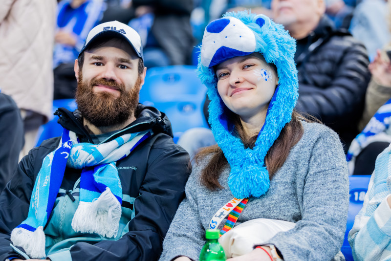 Болельщики на матче «Зенит» — «Динамо» (Махачкала)