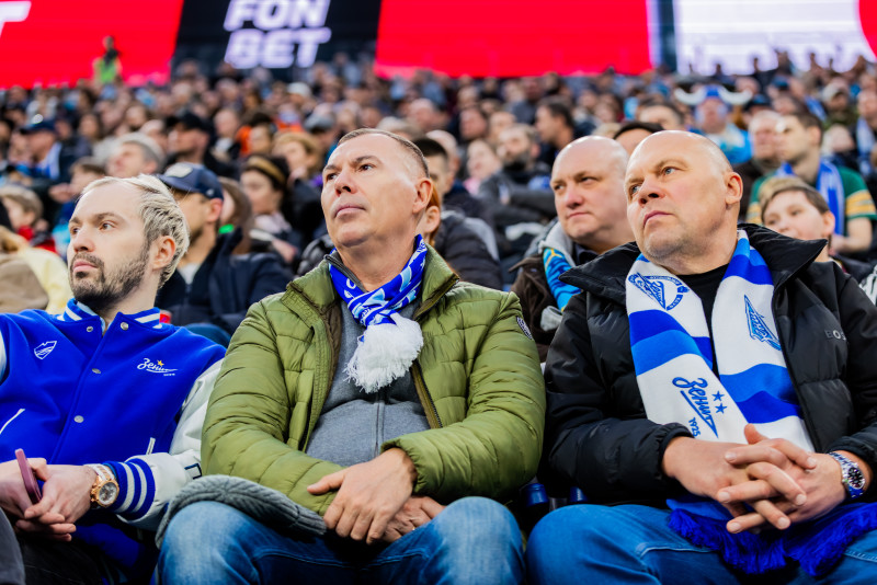 Болельщики на матче «Зенит» — «Динамо» (Махачкала)