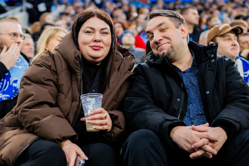 Болельщики на матче «Зенит» — «Динамо» (Махачкала)