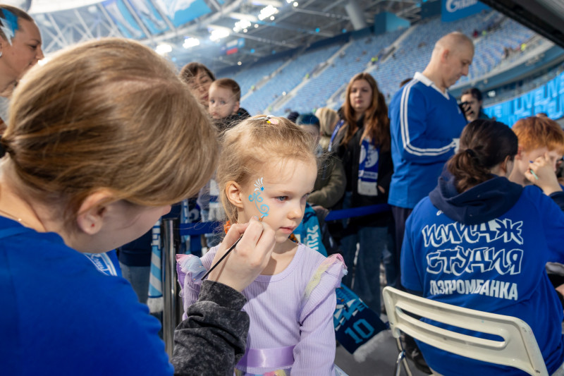 Фан-Променад перед матчем «Зенит» — «Крылья Советов»