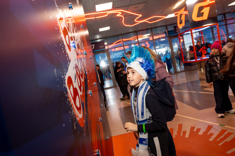 Фан-Променад перед матчем «Зенит» — «Крылья Советов»