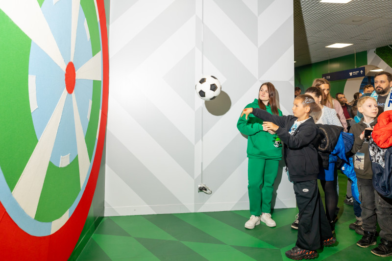 Фан-Променад перед матчем «Зенит» — «Крылья Советов»