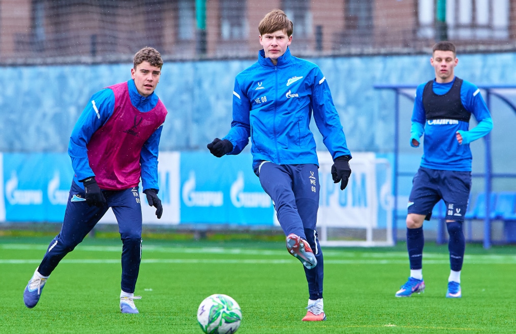 Тренировка «Зенита»-м перед матчем с «Акрон-Академия Коноплева»-м