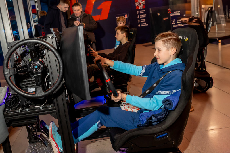 Фан-променад перед матчем «Зенит» — «Спартак»