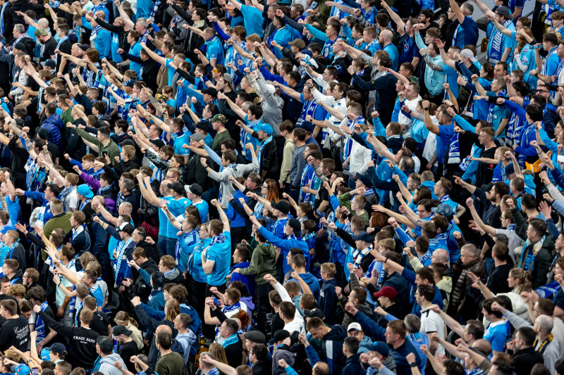 Болельщики на матче «Зенит» — «Спартак»