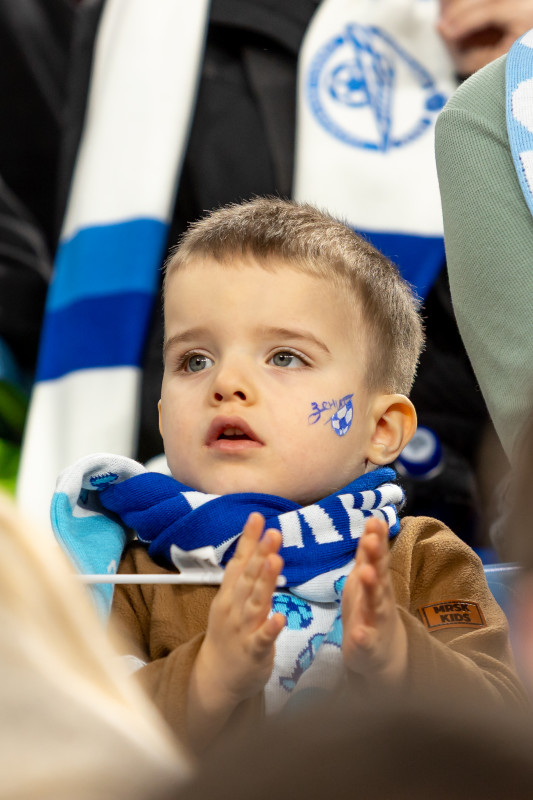 Болельщики на матче «Зенит» — «Спартак»