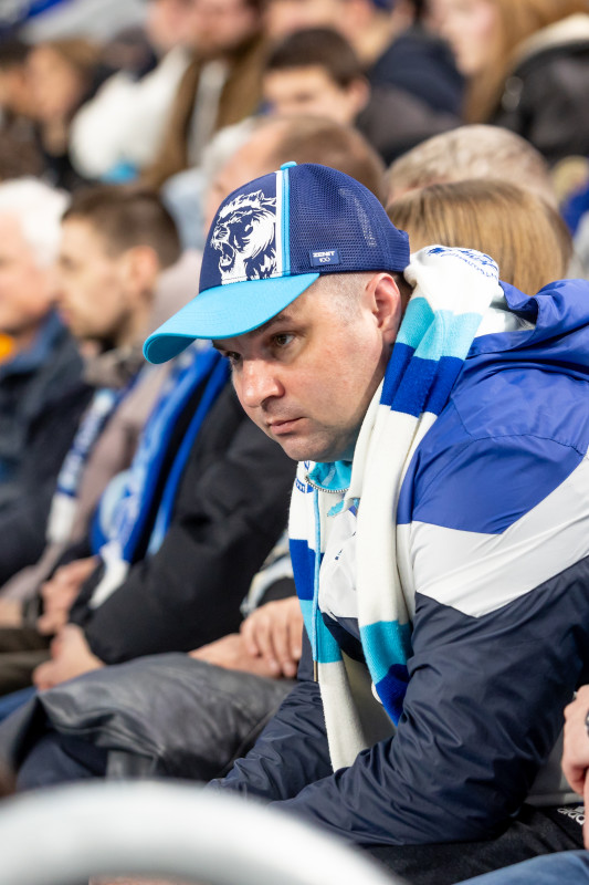 Болельщики на матче «Зенит» — «Спартак»