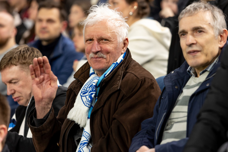 Болельщики на матче «Зенит» — «Спартак»