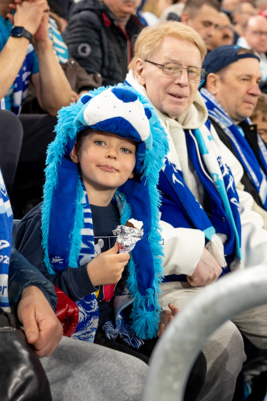 Болельщики на матче «Зенит» — «Спартак»