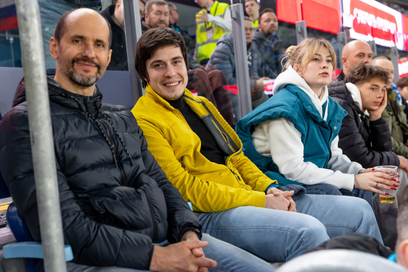 Болельщики на матче «Зенит» — «Спартак»